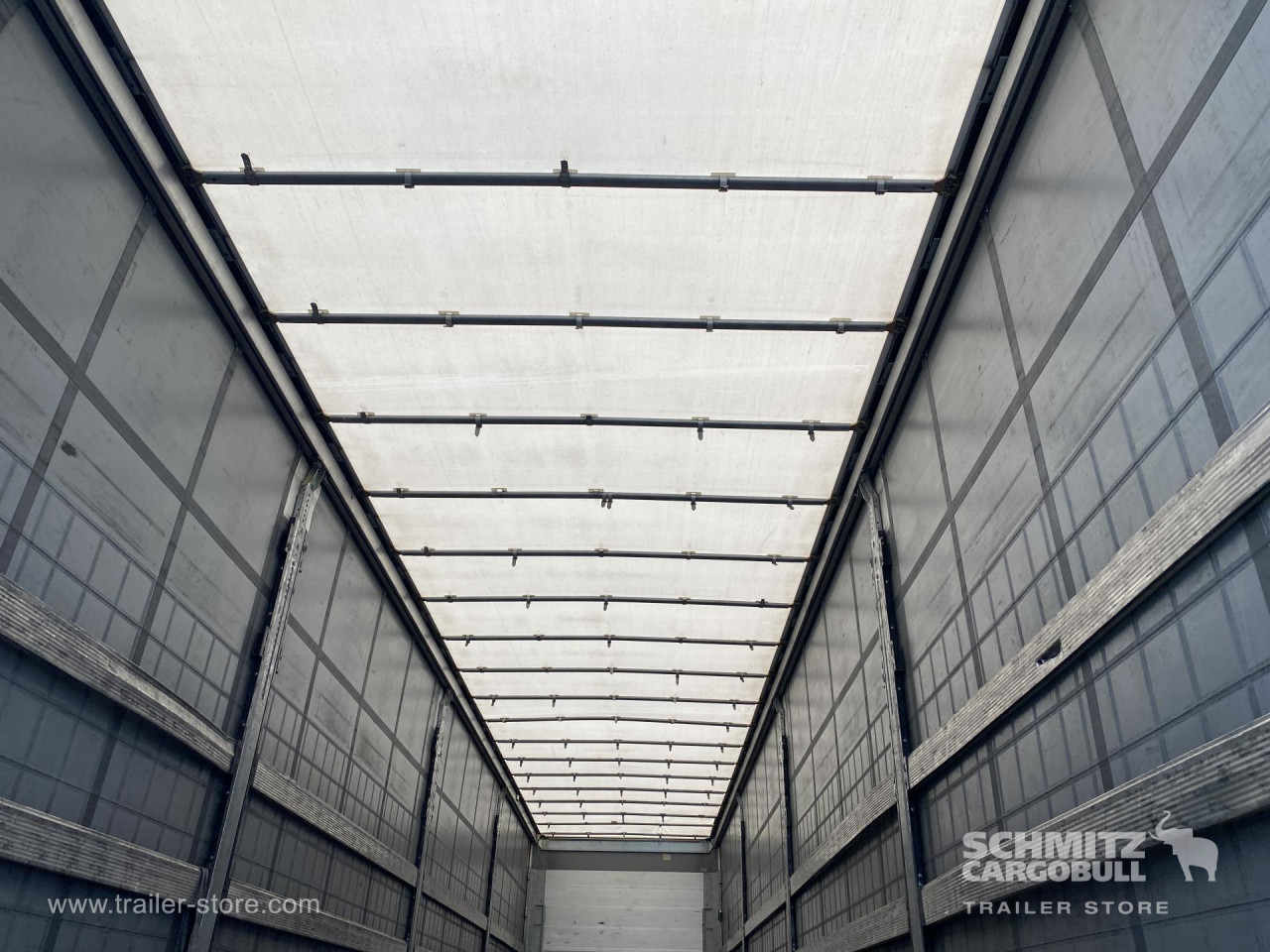 Schmitz Cargobull Semitrailer Curtainsider Coil 