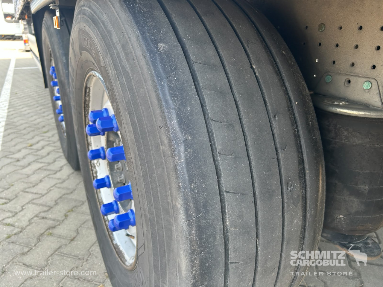Schmitz Cargobull Curtainsider Standard 