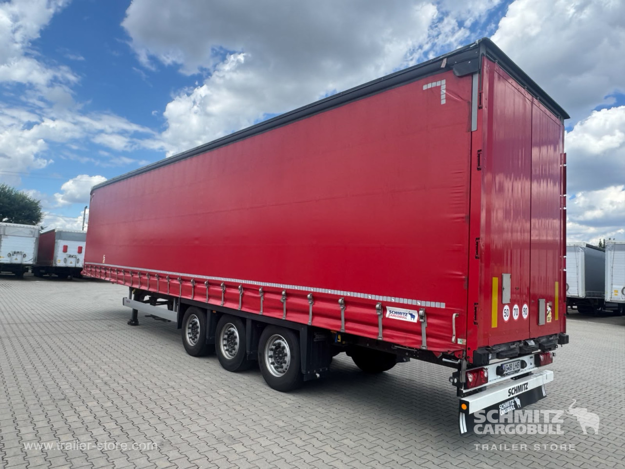 Schmitz Cargobull Curtainsider Mega 