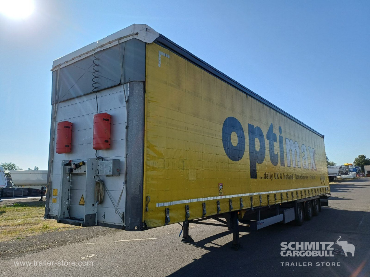 Schmitz Cargobull Curtainsider Mega 