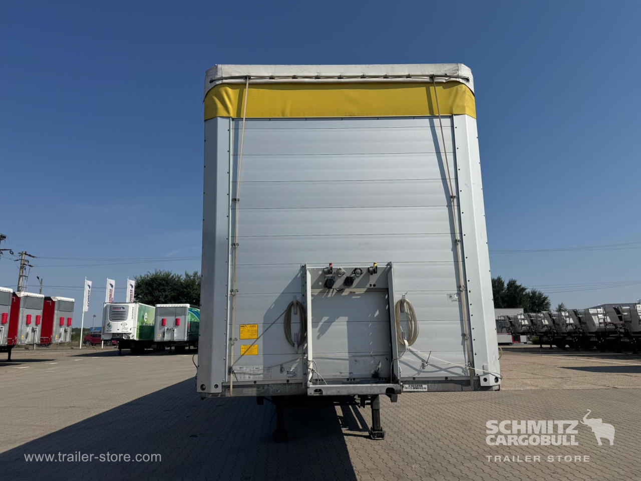 Schmitz Cargobull Curtainsider Standard 