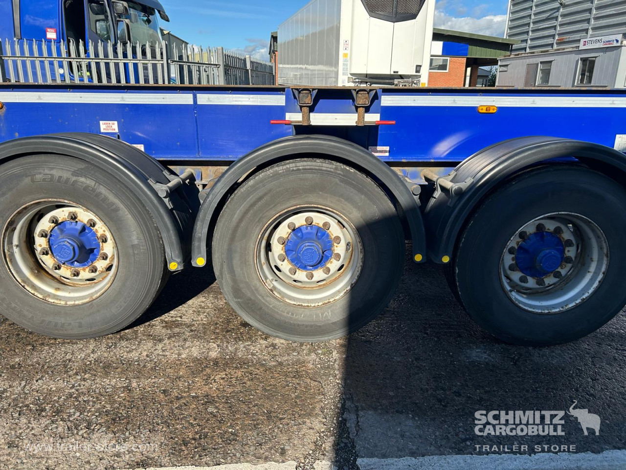 DENNISON Containerchassis Slider 