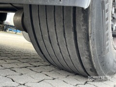 Schmitz Cargobull Curtainsider Mega Getränke 