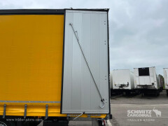 Schmitz Cargobull Curtainsider Mega 