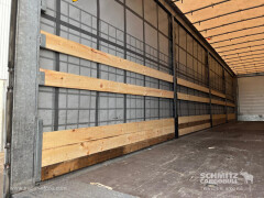 Schmitz Cargobull Curtainsider Mega 