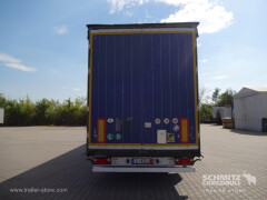 Schmitz Cargobull Curtainsider Varios 