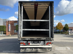 Schmitz Cargobull Curtainsider Standard Getränke 