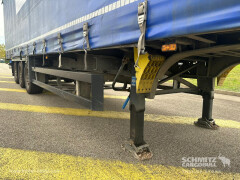 Schmitz Cargobull Semitrailer Curtainsider Mega 