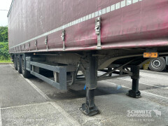 Schmitz Cargobull Semitrailer Curtainsider Standard Hayon 