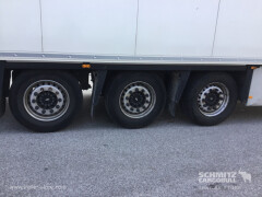 Schmitz Cargobull Reefer Meat hanging system 