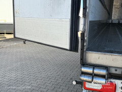 Schmitz Cargobull Oplegger Vries Standard Taillift 