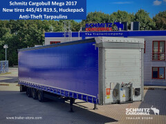 Schmitz Cargobull Curtainsider Mega 