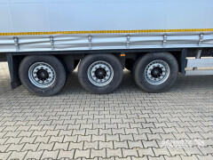 Schmitz Cargobull Curtainsider Standard 
