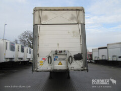 Schmitz Cargobull Curtainsider Mega Getränke 