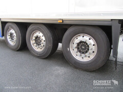 Schmitz Cargobull Tiefkühler Multitemp Doppelstock Trennwand 