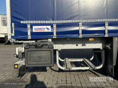 Schmitz Cargobull Curtainsider Standard Getränke 