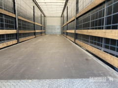 Schmitz Cargobull Semitrailer Curtainsider Mega 