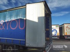 Schmitz Cargobull Semitrailer Curtainsider Mega 