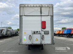 Schmitz Cargobull Curtainsider Mega Staplerhalterung Getränke 
