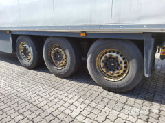 Schmitz Cargobull Tiefkühler Multitemp Doppelstock Trennwand 