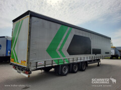 Schmitz Cargobull Curtainsider Mega Getränke 