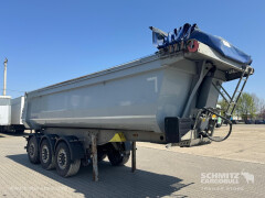 Schmitz Cargobull Tipper Steel half pipe body 25m³ 