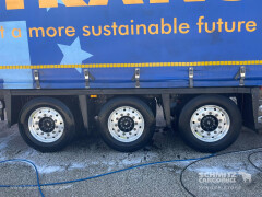 Schmitz Cargobull Curtainsider Mega 