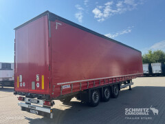 Schmitz Cargobull Curtainsider Mega 