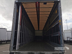 Schmitz Cargobull Curtainsider Mega Getränke 