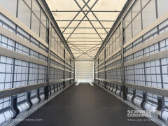 Schmitz Cargobull Curtainsider Mega Getränke 