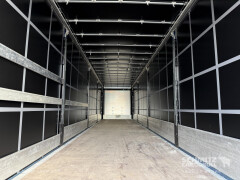 Schmitz Cargobull Curtainsider Standard 